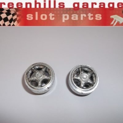 Greenhills Scalextric Porsche 959 wheel hub pair chrome C449 - NEW - G1443