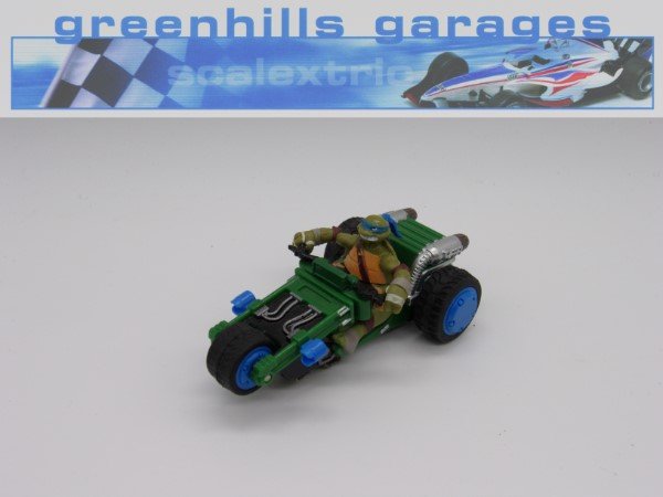 Greenhills Carrera GO!!! Teenage Mutant Ninja Turtles Leonardo TMNT Slot  Car Buggy – Used – 22392 | Greenhills Garages