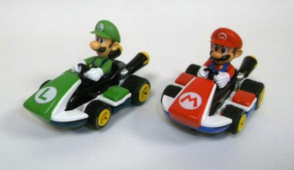 Greenhills Carrera GO!!! Mario Kart Mario & Luigi Racing Pair  Scale –  Used – 22470 | Greenhills Garages