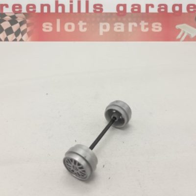 Greenhills Scalextric Porche 997 Front Axle + Wheels in Silver - Used - P7614**