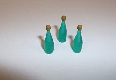 Greenhills Champagne Bottles x 3 1.32 Scale - NEW - MACC743