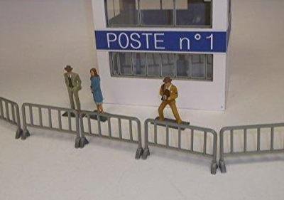 Greenhills Slot Car Accessory Crowd Barriers x 5 - 1:32 Scale - Brand New - MACC291