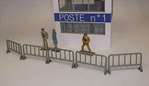 Greenhills Slot Car Accessory Crowd Barriers x 5 - 1:32 Scale - Brand New - MACC291