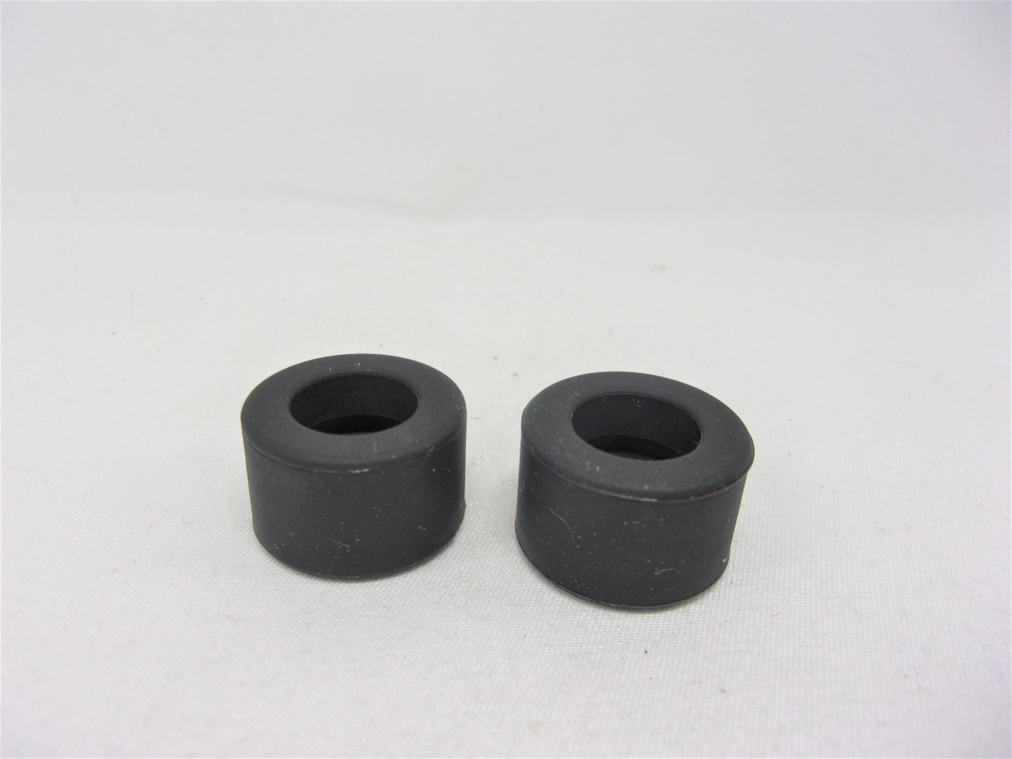 Greenhills Scalextric Repro Griptrack Slick Rear Tyre Pair for F1 cars Benetton - NEW - G3326-1 ##x