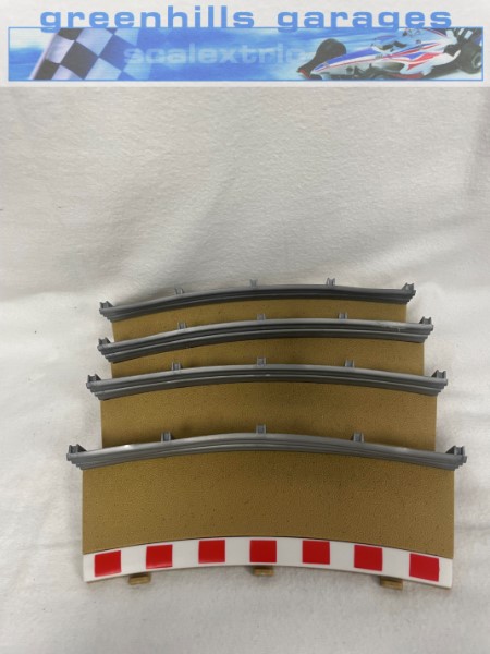 Lot De 4 Courbes Carrera GO!!! Rayon 3 - 45° - Réf. 61645 - 1:43