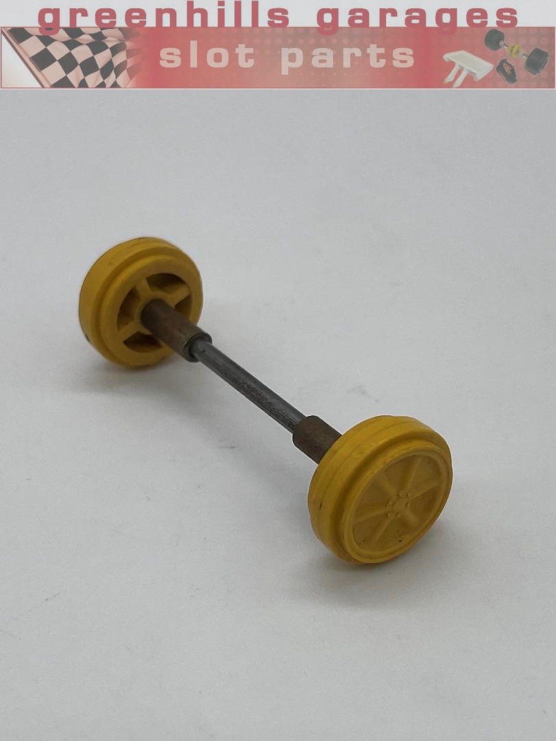 Greenhills Scalextric Lotus 1961 C63 Front Axle & Wheels - Used - P10133