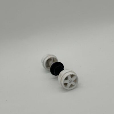 Greenhills Scalextric TVR T400R White Rear Axle & Wheels - Used - P10196