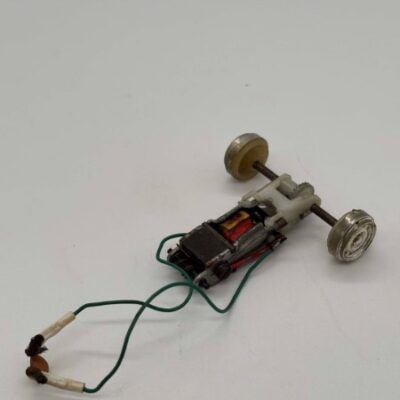 Greenhills Scalextric Formula Junior Engine + Rear Axle + Wheels + Wires - Used - P10355