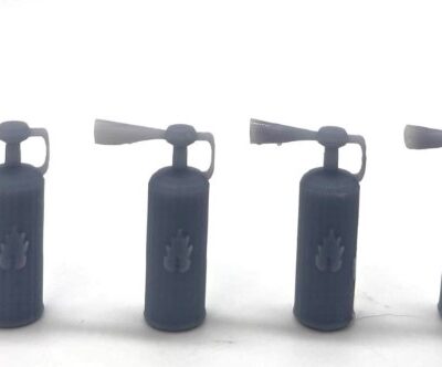 Greenhills Set of 4 x Grey Fire Extinguishers 1.32 Scale - NEW - GP71