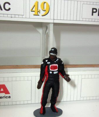 F756 - Greenhills F1 Racing Driver for Scalextric Carrera 1.32 Scale - NEW