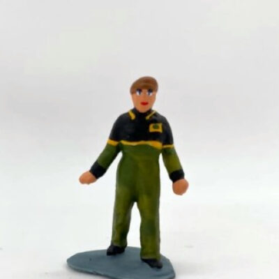 F963 Greenhills Farmer Figure for 1.43 Scale Dioramas & Scenery - NEW