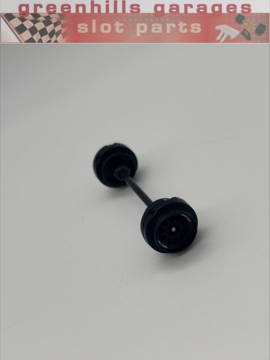 Greenhills Carrera Evolution McLaren Mercedes MP4-22 Front Axle & Wheels - Used - P10470