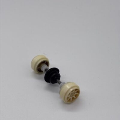 Greenhills Scalextric BMW 318/320 Rear Axle And Wheels - Used - P10573