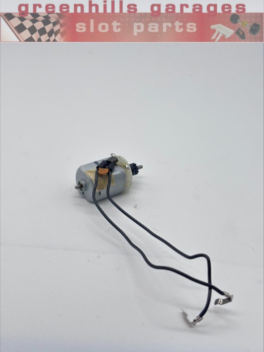 Greenhills Scalextric Aston Martin PBR9 Headlight Engine With Extended Wiring / Black Pinion / Shoe Connections - Used - P10691