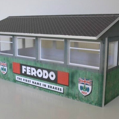 Greenhills Slot Car Building Silverstone Press Box Kit 1:43 Scale - Brand New - MACC321