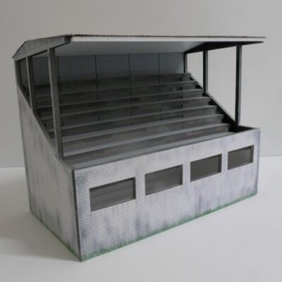 Greenhills Slot Car Building Weathered Reims Grandstand Kit 1:32 Scale - Brand New - MACC455