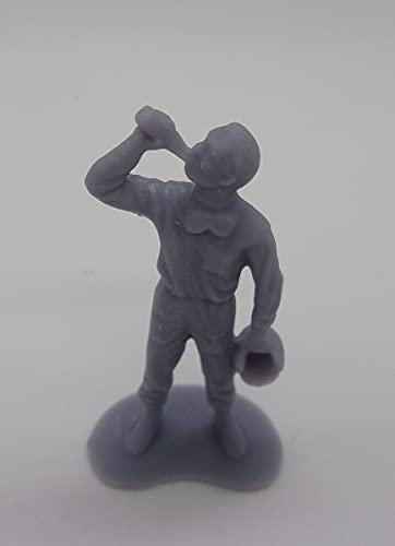 Greenhills Slot Car Vintage Driver with Drink - Unpainted - 1:32 Scale - NEW - GP19 - Image 2
