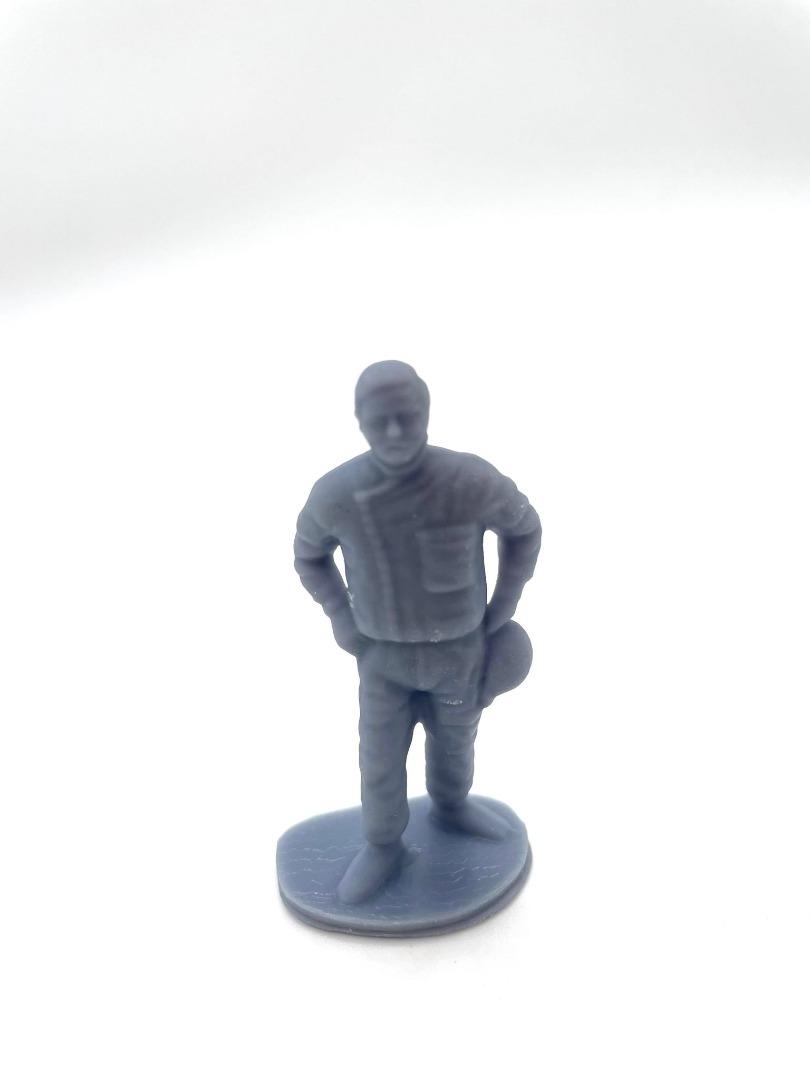 Greenhills Unpainted Driver with Helmet for Scalextric Carrera SCX Ninco - 1:32 Scale - NEW - GP321 - Image 2