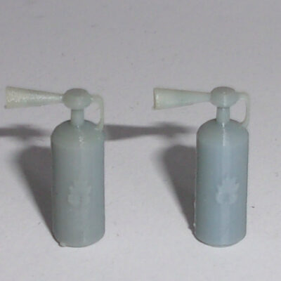 Greenhills Unpainted Fire Extinguisher Pair - 1.32 Scale Scenery - NEW - MACC790